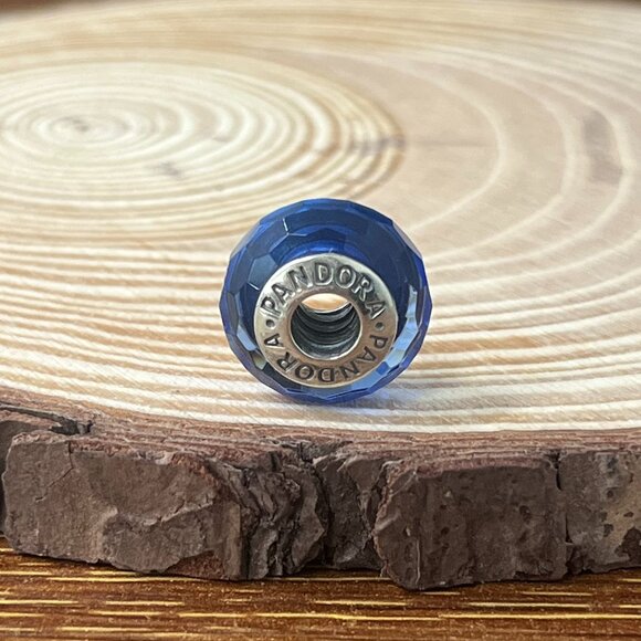 Murano Glass Fascinating Blue Faceted Bead Charm - Picture 3 of 4